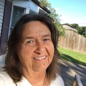 Meet your Posher, Frances